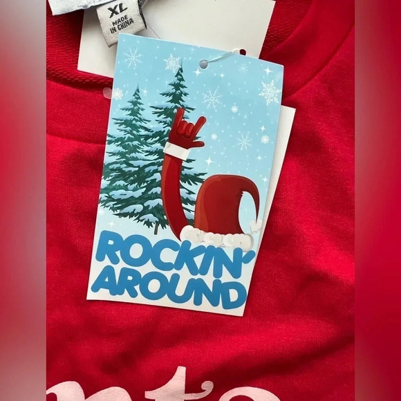 Rockin’ Around ladies holidays top. “Santa I can explain” Size: XL. - Picture 7 of 11